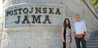 Italijanska TV zvezdnica Licia Colò v Parku Postojnska jama
