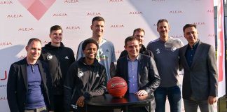 Aleja Sky skupaj s košarkarji Cedevite Olimpije