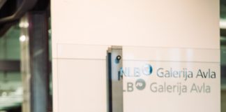 V NLB Galeriji Avla odprta razstava o Ravnikarjevem načrtovanju Trga republike