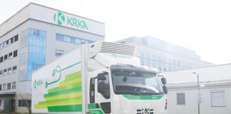 Pri Krki stremijo k večji trajnostni mobilnosti – imajo prvi težji električni tovornjak za prevoz izdelkov