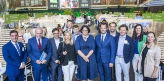 Več kot 150 vrhunskih turističnih ponudnikov na Slovenski turistični borzi 2024