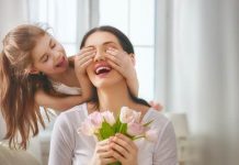 Najlepša voščila in darila za materinski dan