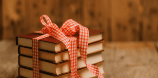 Knjige kot darilo z zgodbo: odkrijte slovensko literaturo