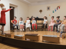 Glasbena pripravnica Tartini: prvi korak v glasbeno šolanje otrok Glasbena pripravnica Tartini