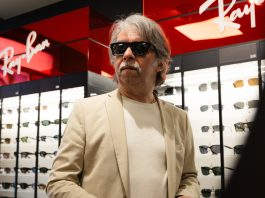 Magnifico in Ray-Ban očala ustvarili nepozaben spektakel v Optiki Clarus