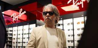 Magnifico in Ray-Ban očala ustvarili nepozaben spektakel v Optiki Clarus