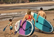 Kako s pravo SUP desko najti mir sredi poletne gneče Ponudba SUP desk v Bananaway