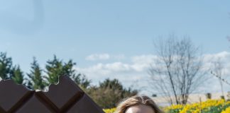 Dan čokolade in kave