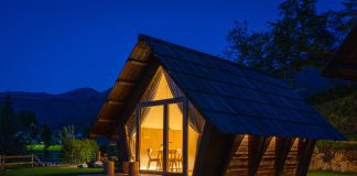 Glamping Kamp Danica: Nova trajnostna lesena doživetja v osrčju Bohinja