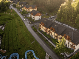 Poletje v apartmajih Snovik: svež oddih v naravi Apartmajsko naselje Snovik