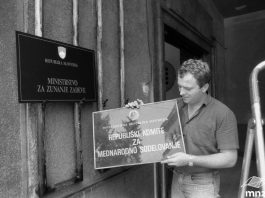 Na muzejski ploščadi občasna razstava Začetki slovenske diplomacije