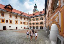 Idrija – mesto, ki vabi k odkrivanju