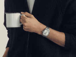 Retro ure so nazaj: zakaj moški znova iščemo modele z značajem? Moška ročna ura